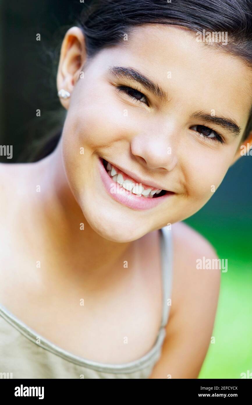 Portrait of a girl smiling Stock Photo - Alamy