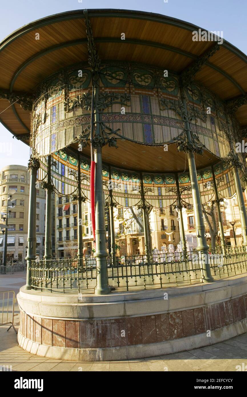 Ornate gazebo structure hires stock photography and images Alamy