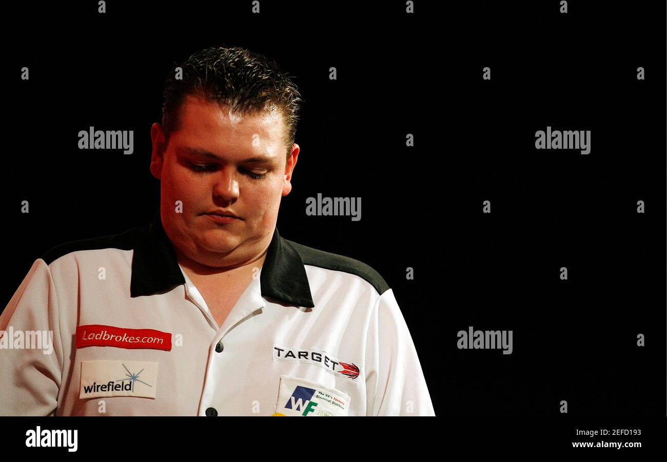 Kevin mcdine ladbrokes com world darts championship alexandra palace hi