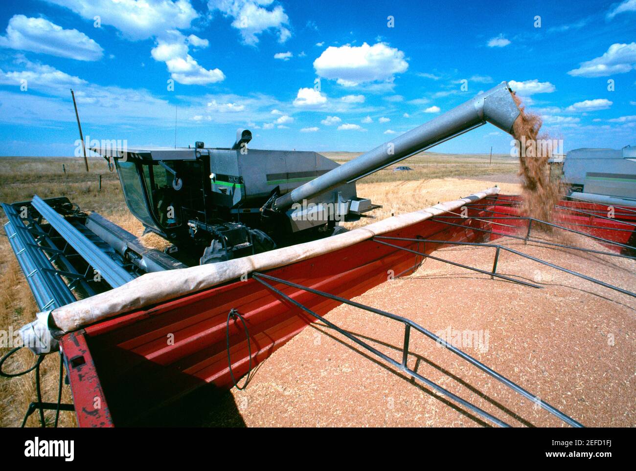 Mechanized loading hi-res stock photography and images - Alamy