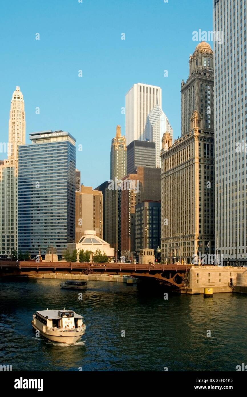 Buildings along a river, Chicago River, Chicago, Illinois, USA Stock ...