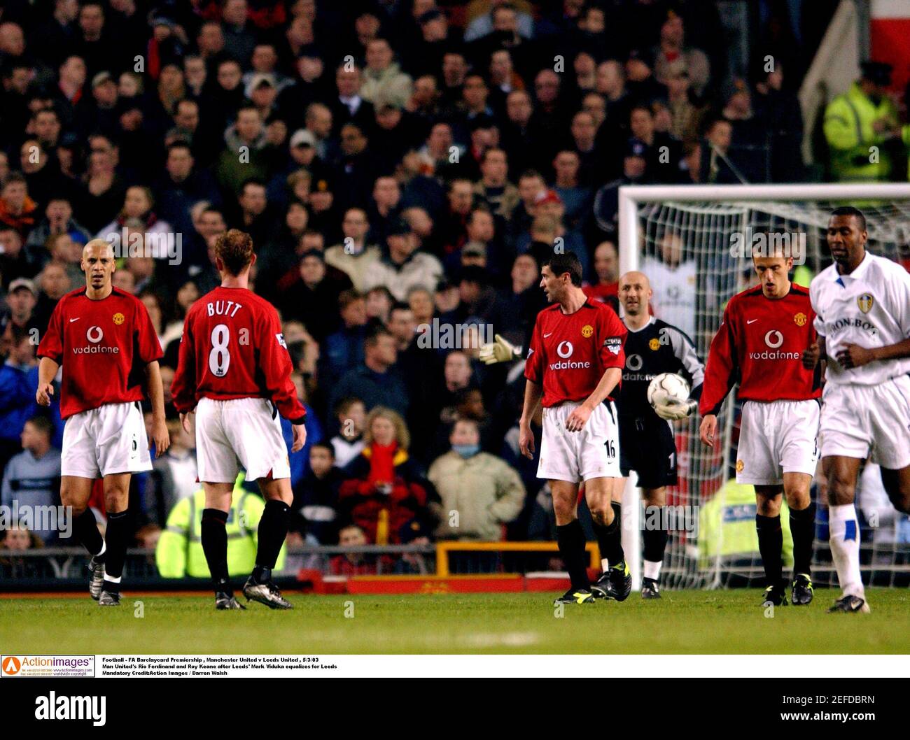 Football Fa Barclaycard Premiership Manchester United V Leeds United 5 3 03 Man United S Rio Ferdinand