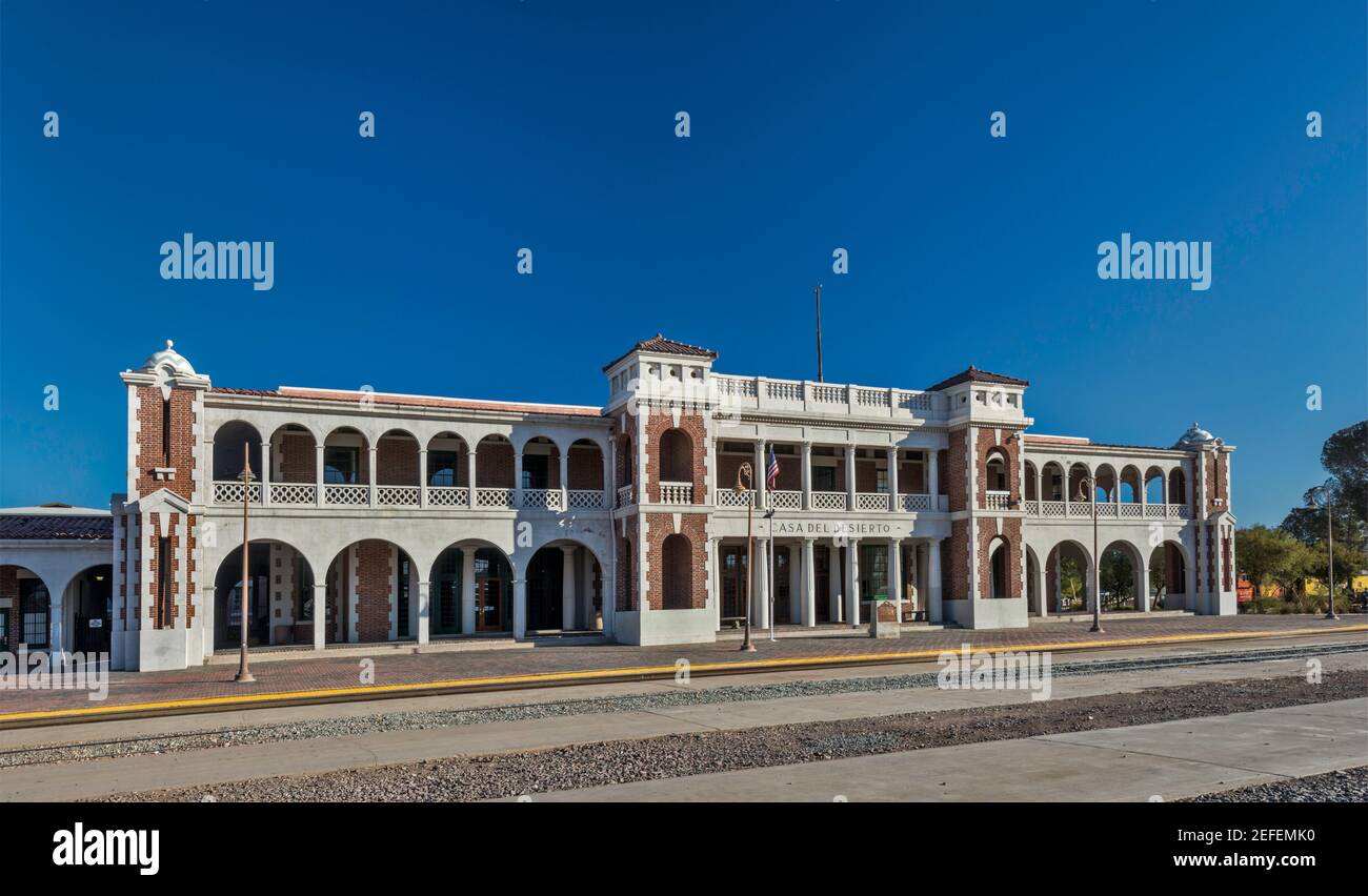 Casa del Desierto (House of the Desert), former train station, in Barstow, California, USA Stock Photo