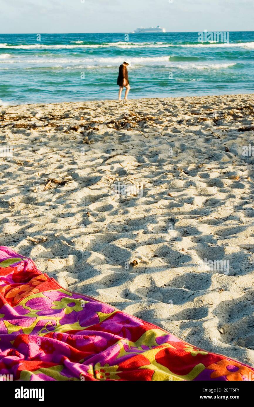Beach Towel High Resolution Stock Photography and Images Alamy