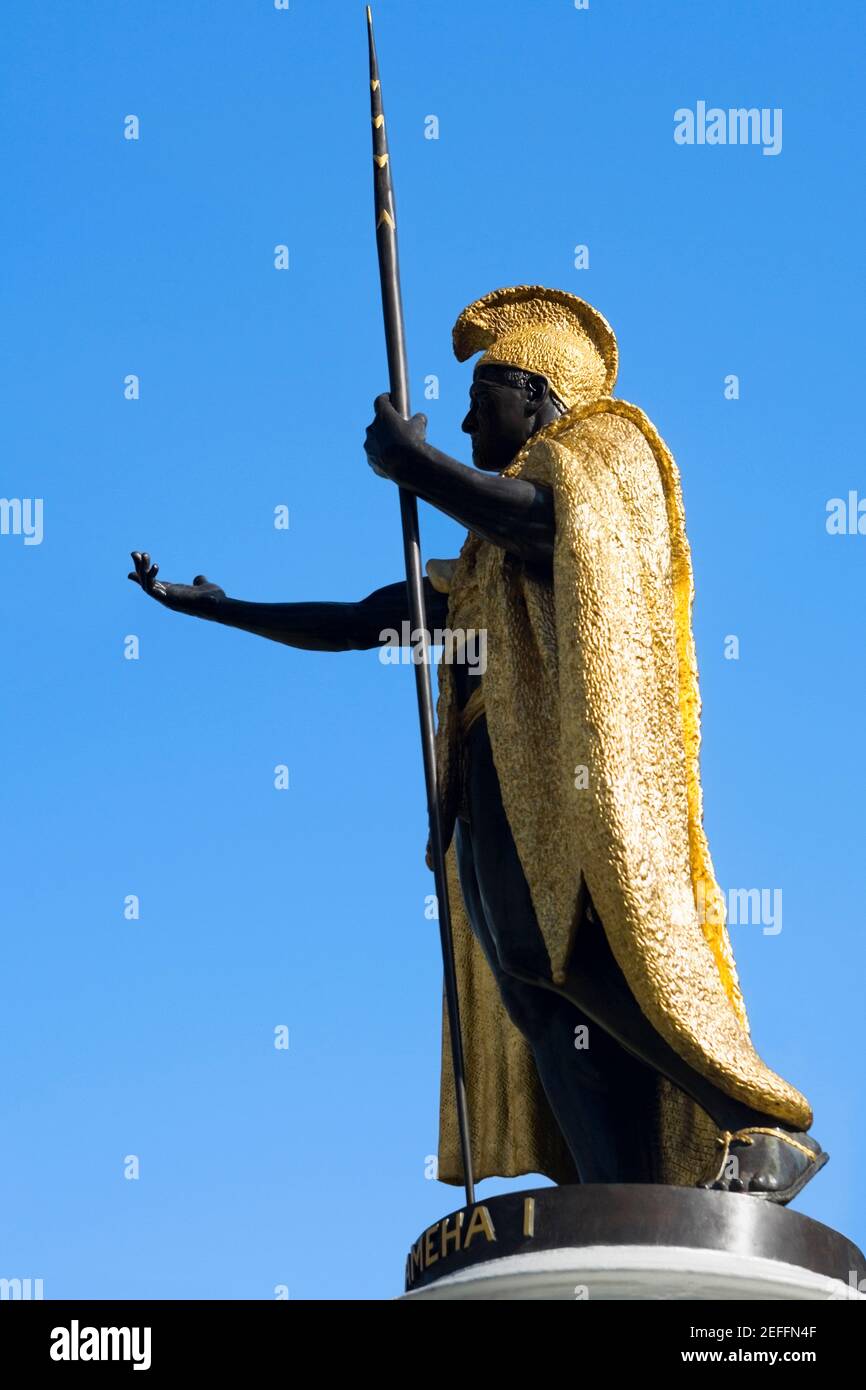 Low angle view of a statue, King Kamehameha Statue, Honolulu, Oahu