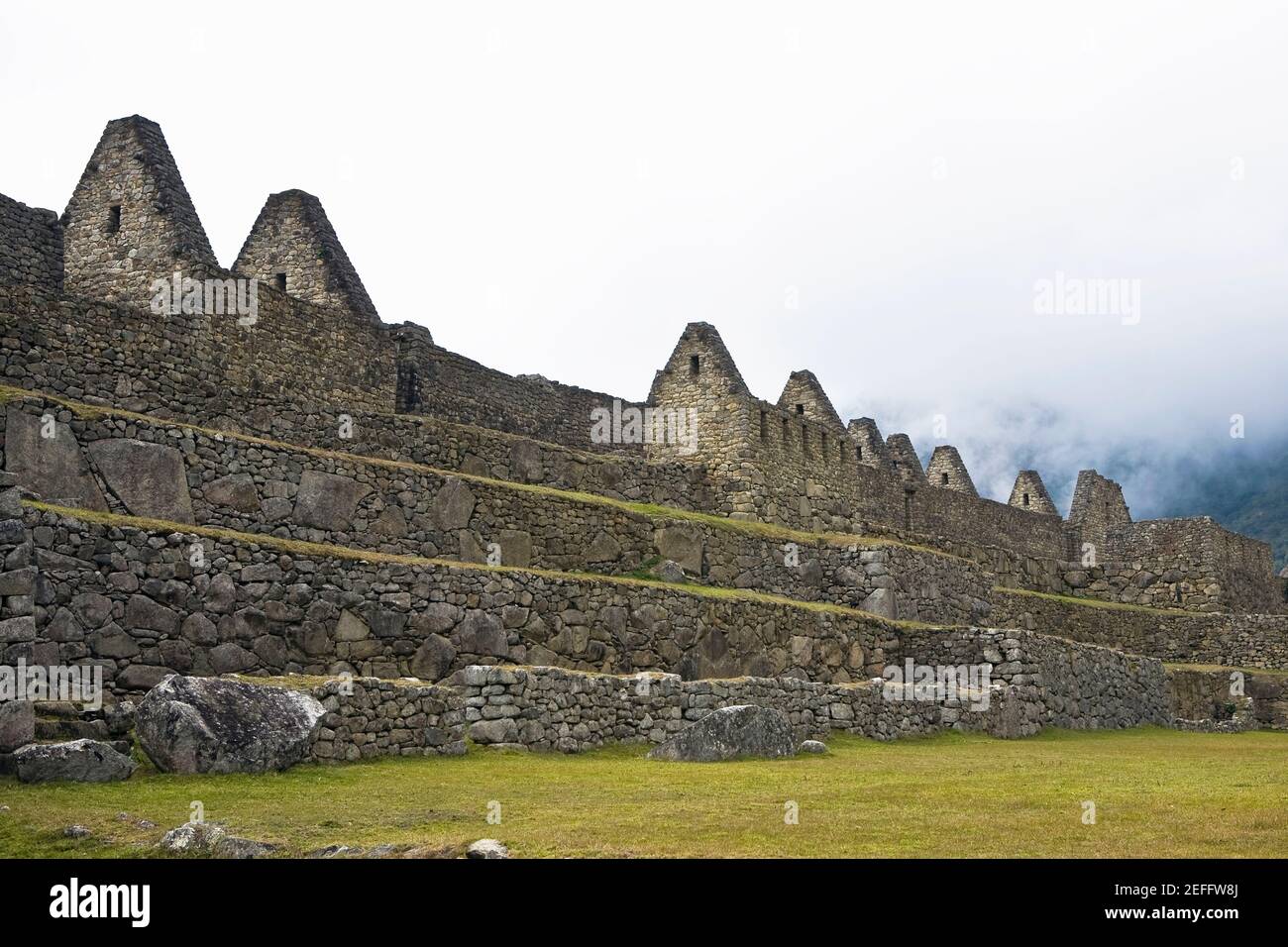 Inca Defense Inca military ruins hi-res stock photography and images - Alamy