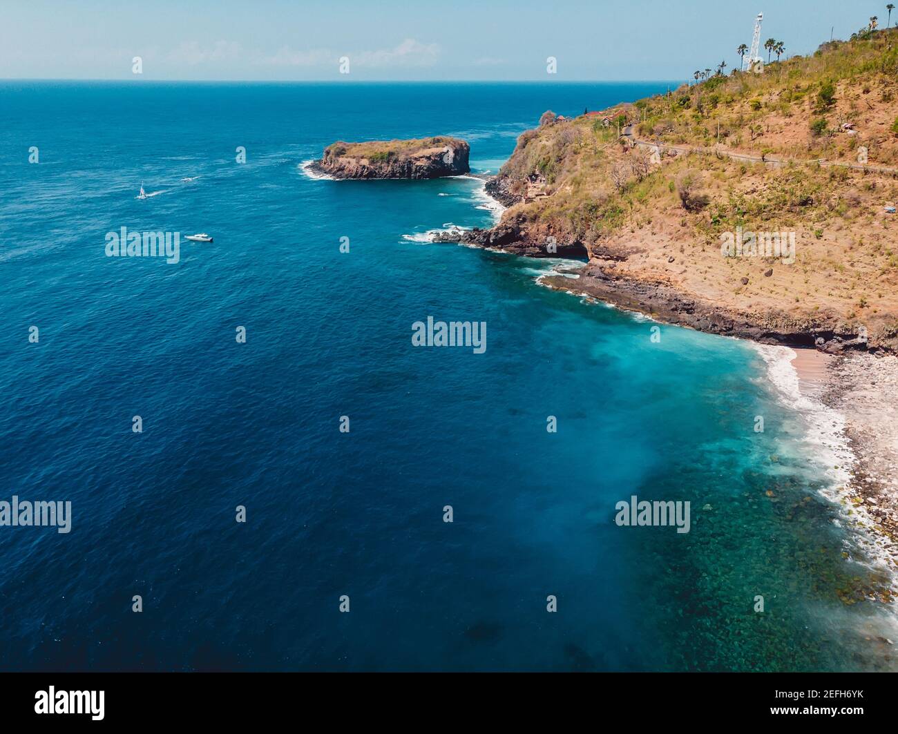 Landscape blue ocean view hi-res stock photography and images - Alamy