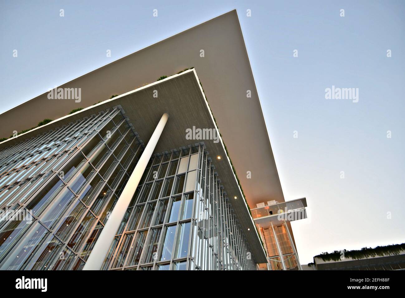 Exterior view of the Greek National Opera at the Stavros Niarchos