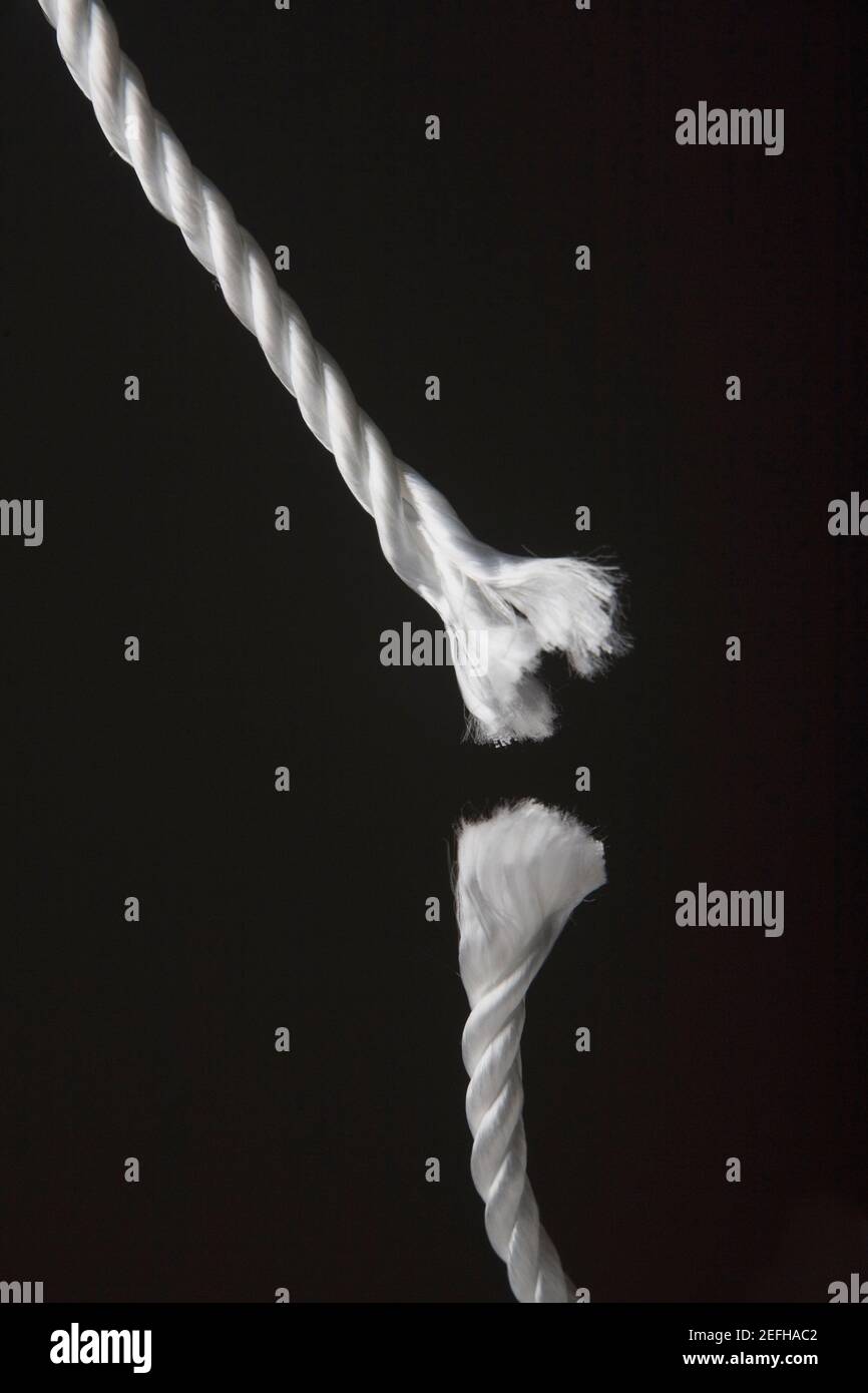 Broken rope hires stock photography and images Alamy