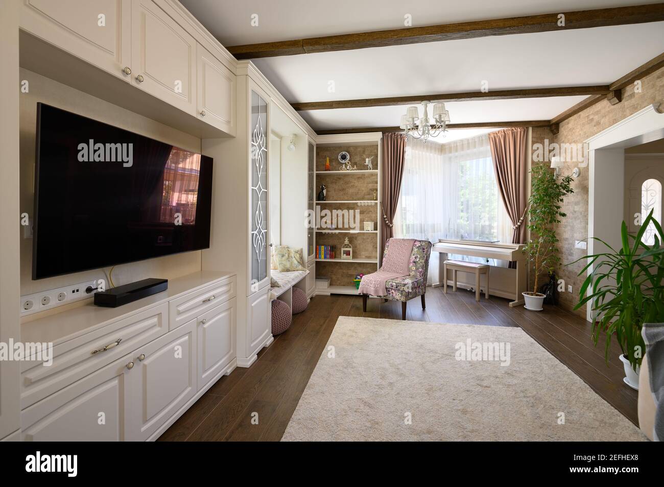 Classic brown and white living room interior Stock Photo Alamy