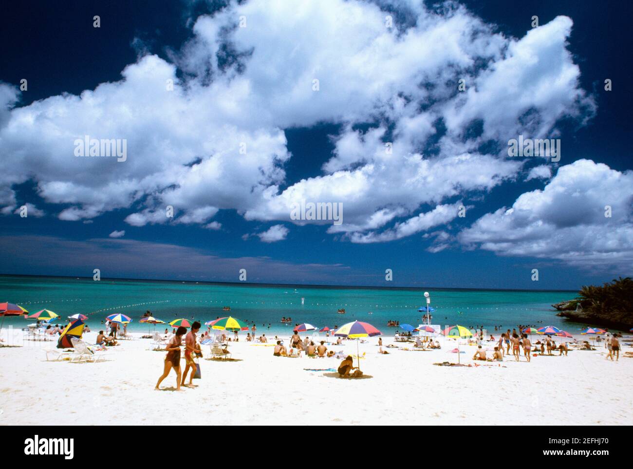 People on the beach, Moon Beach, Okinawa, Japan Stock Photo Alamy