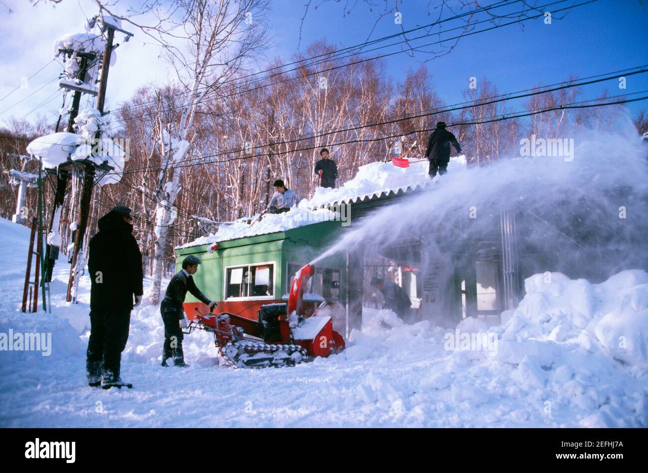 Electricity pylon japan hires stock photography and images Alamy