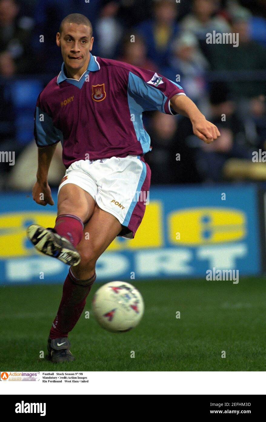 Football Stock Season 97 98 Mandatory Credit Action Images Rio Ferdinand West Ham United Stock Photo Alamy