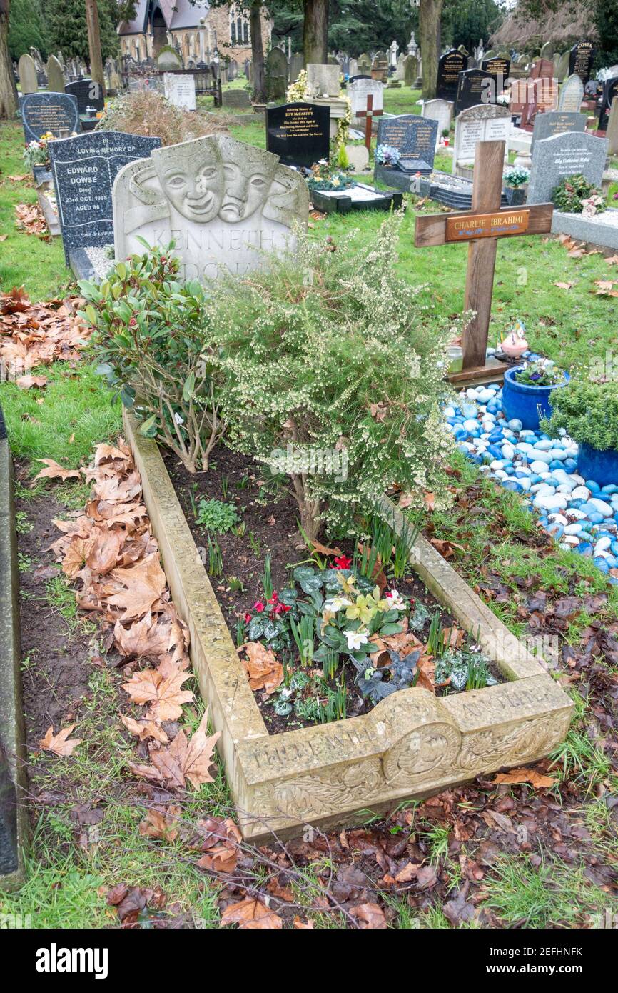 Grave of Kenneth MacDonald (1950 – 2001), who played Mike Fisher in 'Only Fools and Horses', Teddington Cemetery, Richmond upon Thames, London, UK. Stock Photo