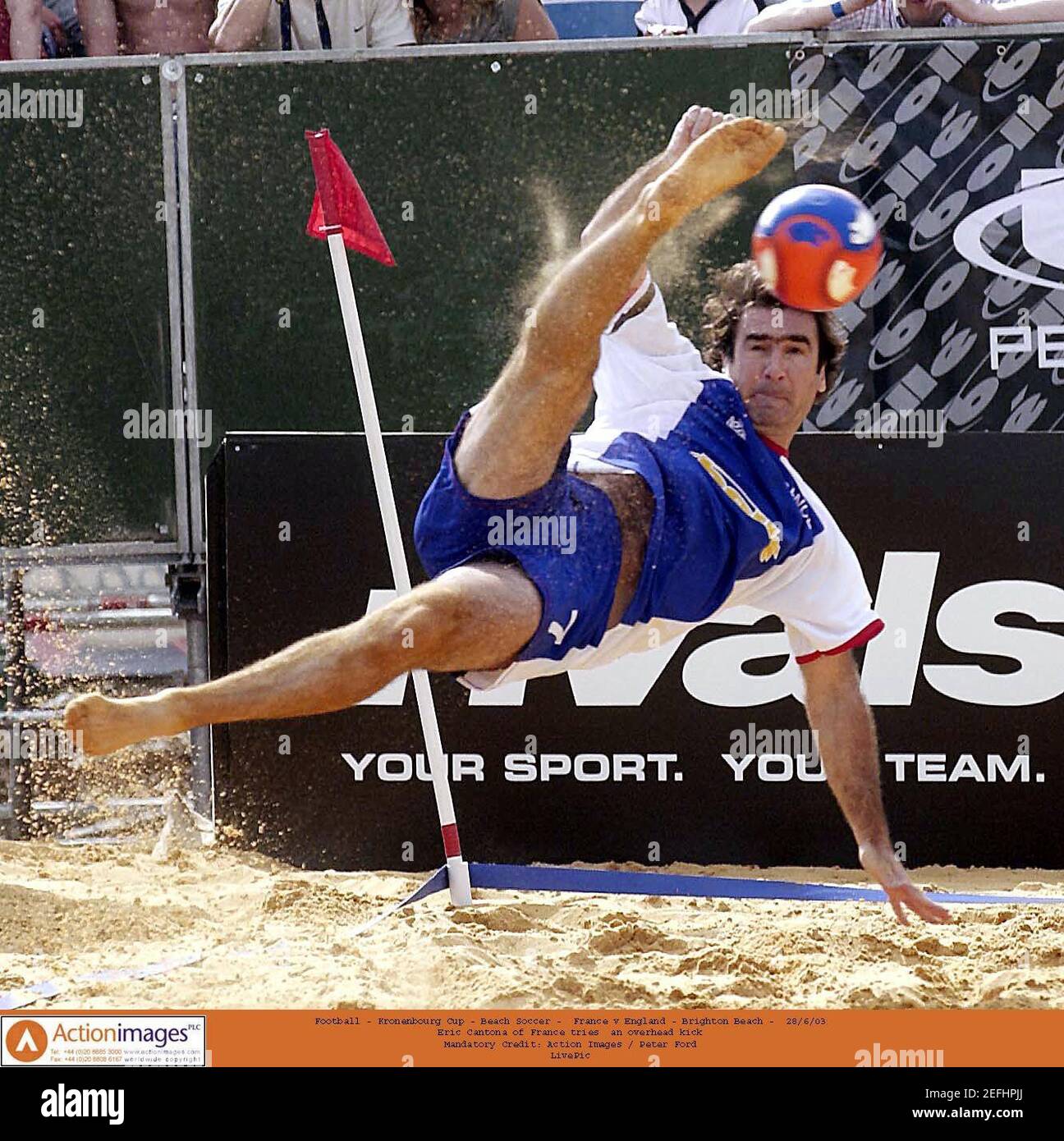 eric cantona beach soccer