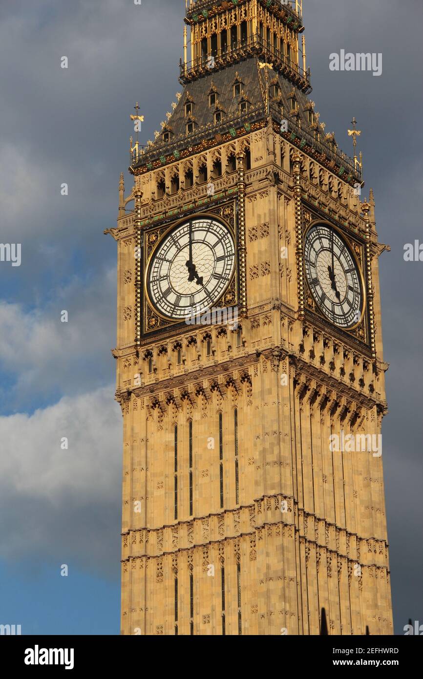 Big ben elizabeth tower in the background hires stock photography and