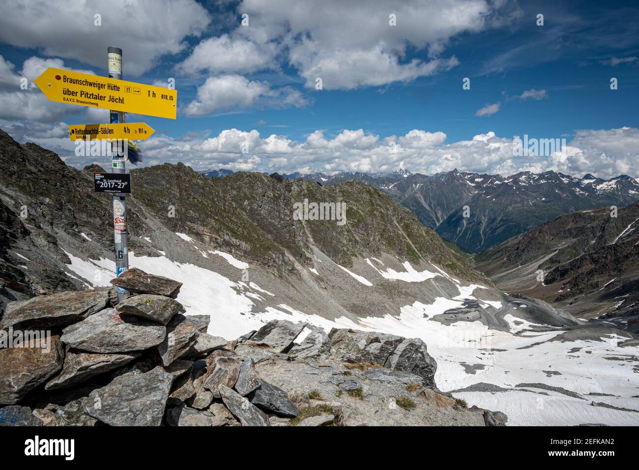 E5 walking route hi-res stock photography and images - Alamy
