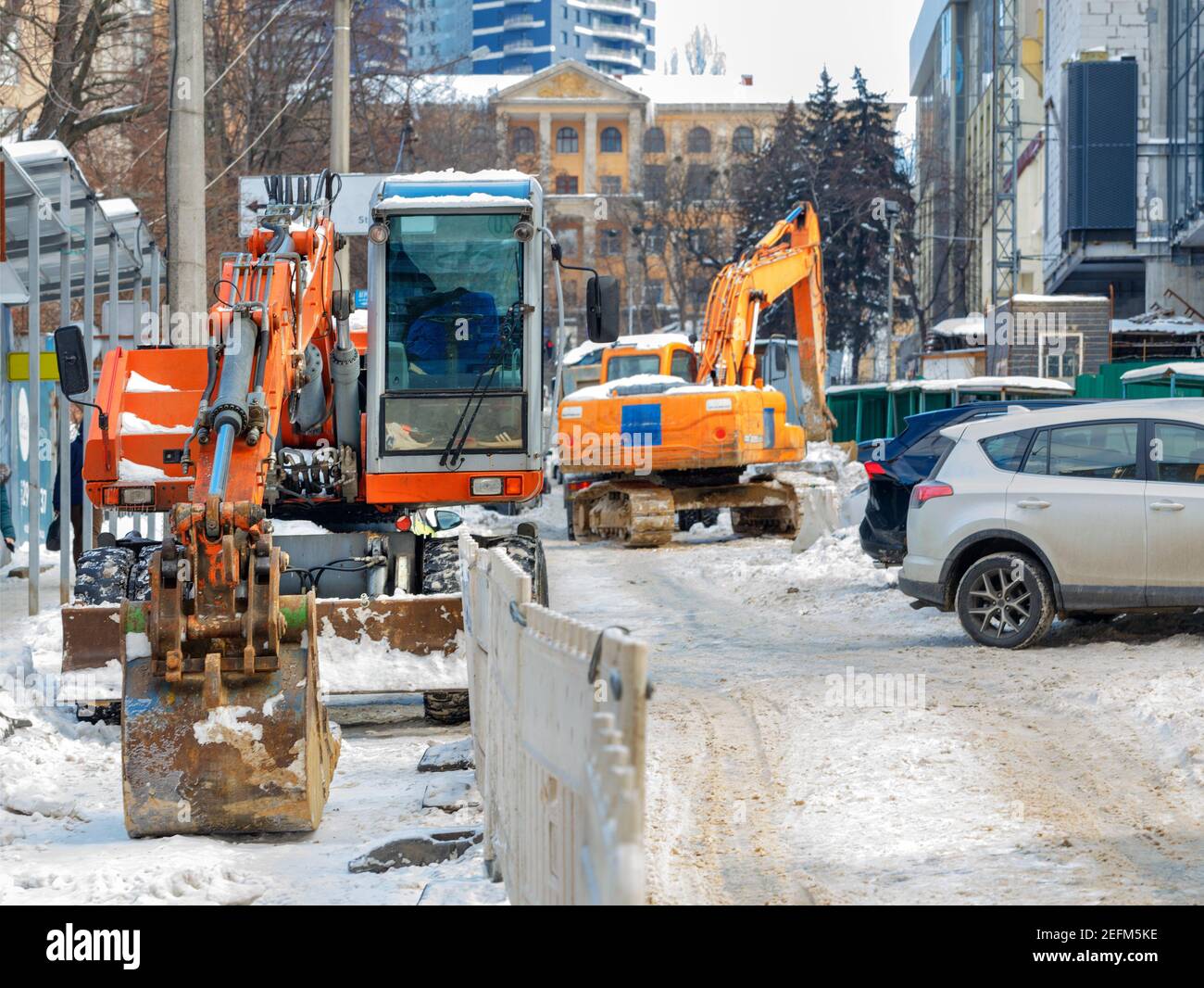 Tracked excavators hires stock photography and images Alamy