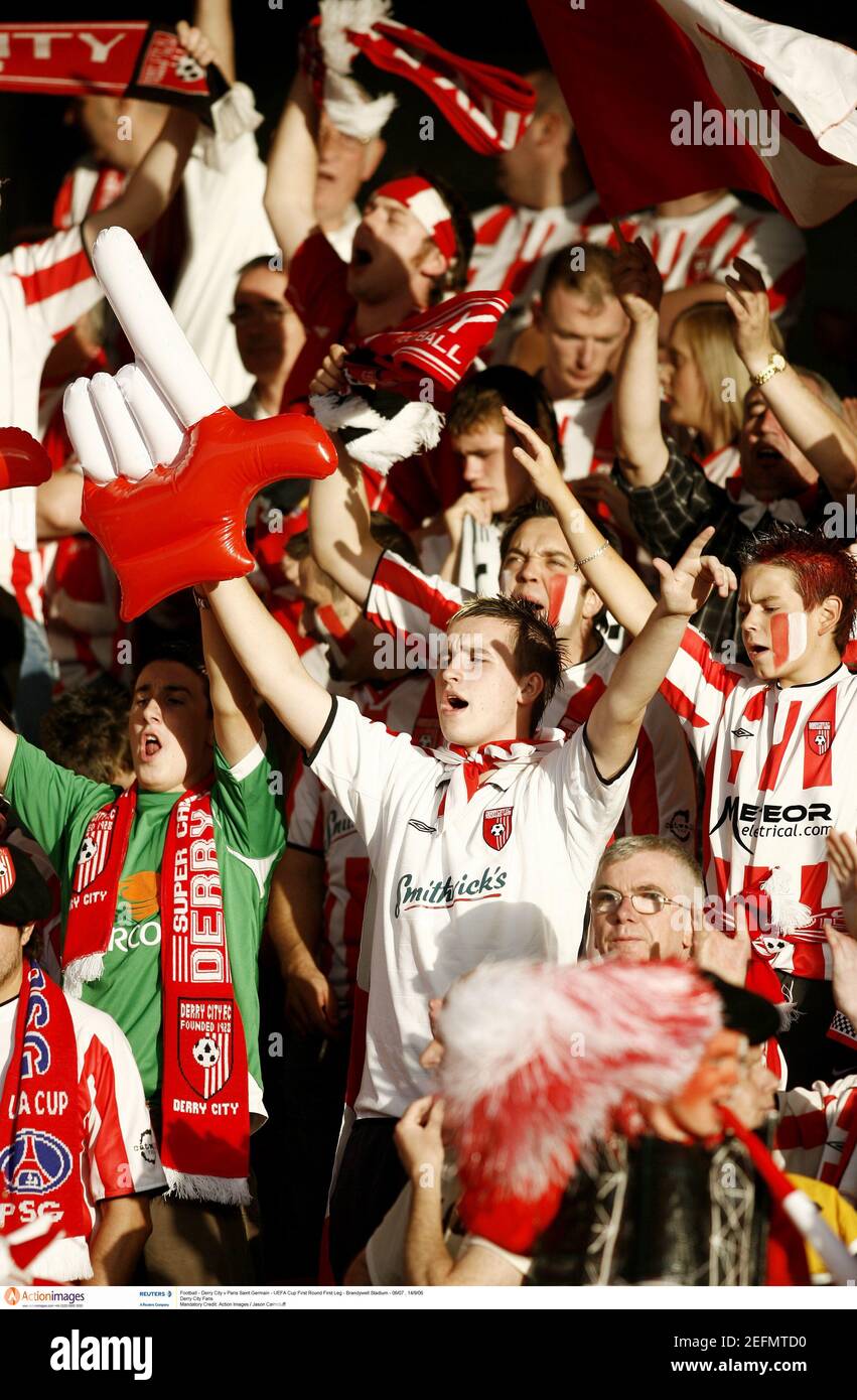 Page 3 Derry City Football High Resolution Stock Photography And Images Alamy