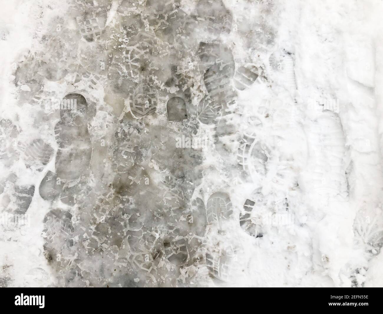 Pavement covered with snow hi-res stock photography and images - Alamy