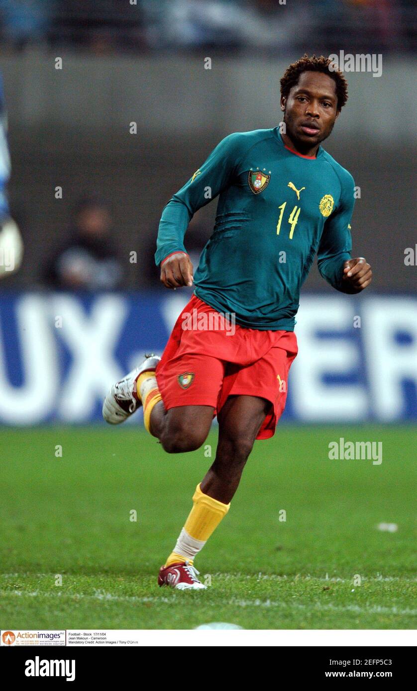 Football - Stock 17/11/04 Jean Makoun - Cameroon Mandatory Credit: Action  Images / Tony O'Brien Stock Photo - Alamy