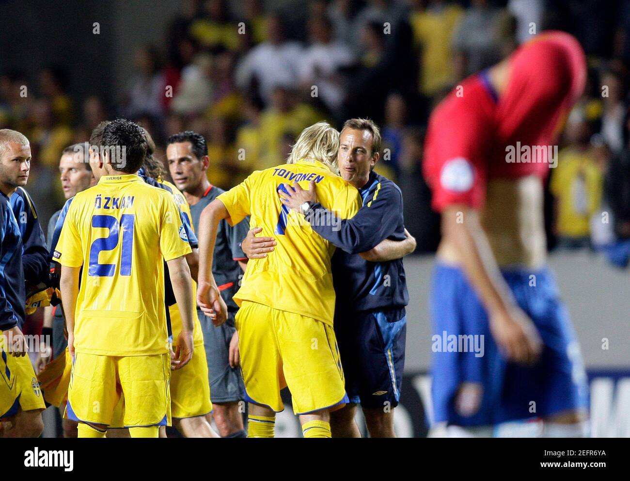 Football Sweden V Serbia 2009 Uefa European Under 21 Championship Group A Malmo New Stadium Malmo Sweden 23 6 09 Sweden S Ola Toivonen Celebrates At The End Of The Match Mandatory Credit