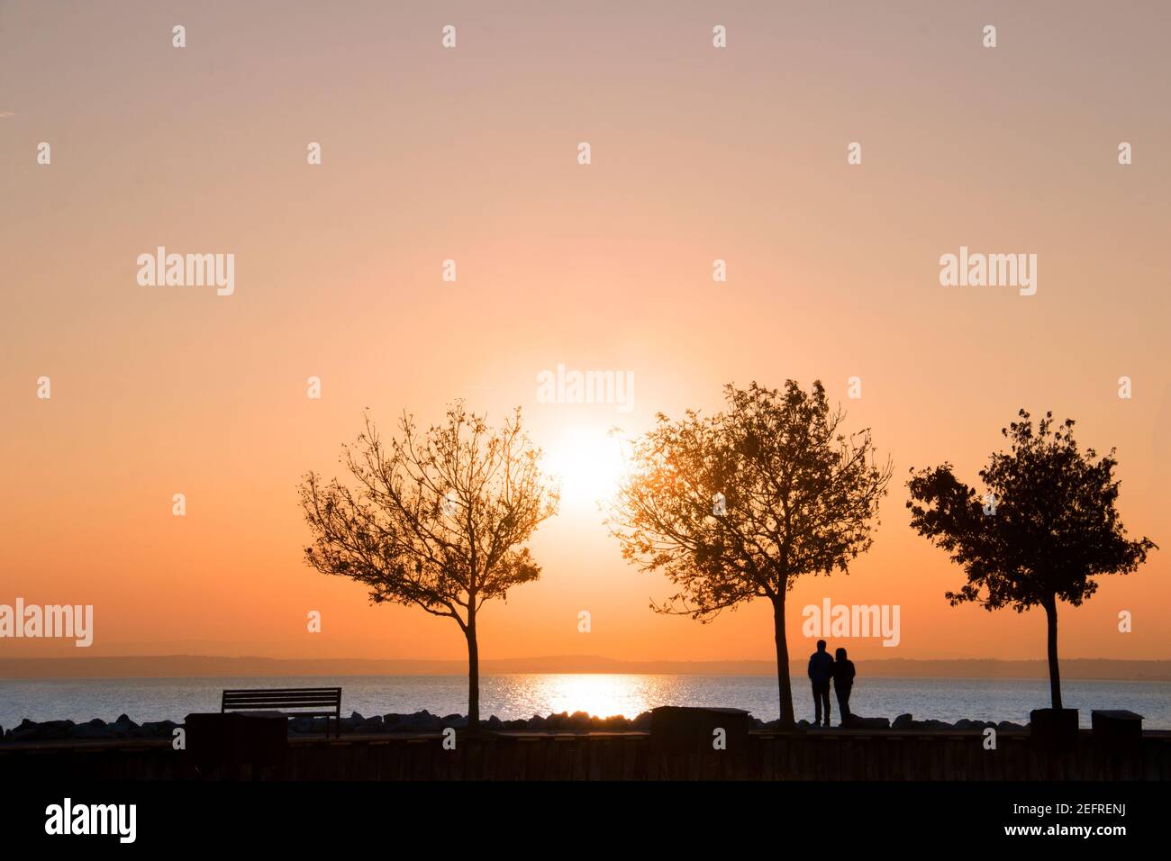 Skyline silhouettes hi-res stock photography and images - Alamy