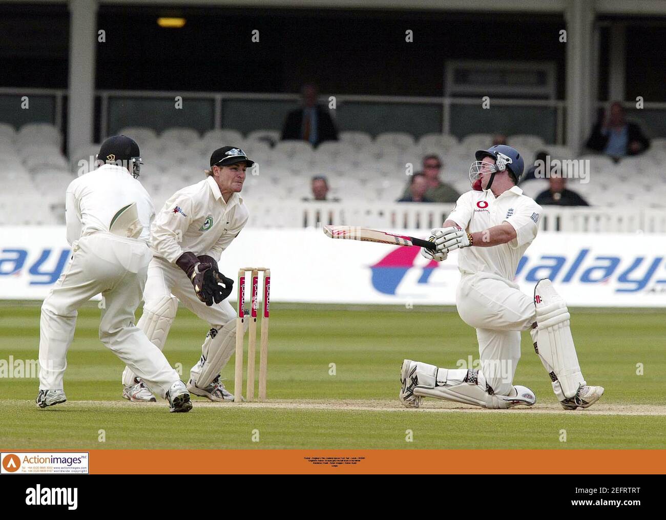 Ball gets stuck in helmet hires stock photography and images Alamy