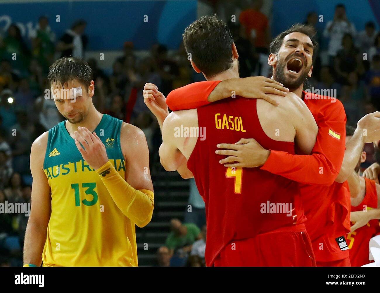 2016 Rio Olympics - Basketball - Final - Men's Bronze Medal Game - Carioca  Arena 1 - Rio de Janeiro, Brazil - 21/8/2016. Jose Manuel Calderon (ESP) of  Spain hugs Pau Gasol (