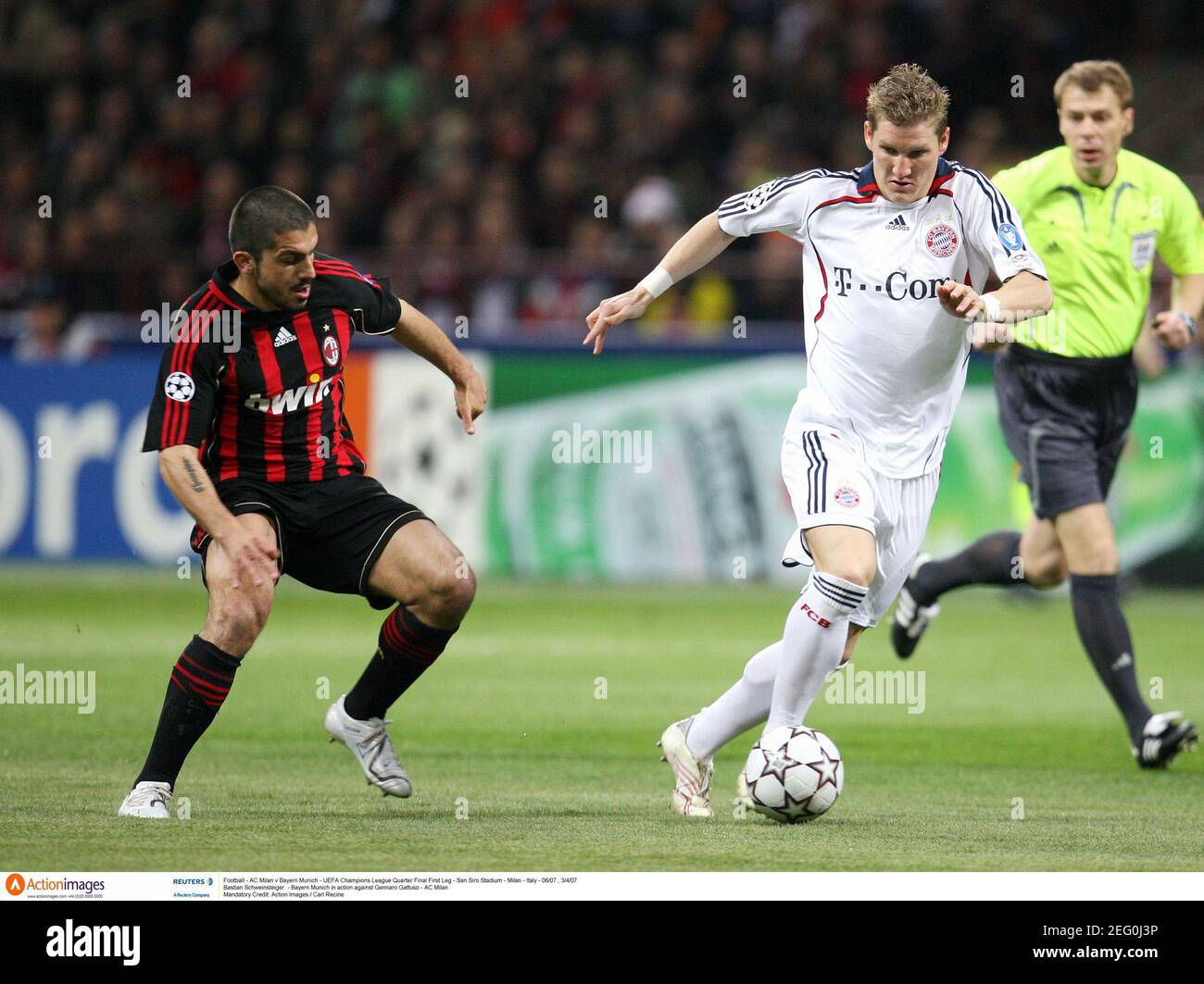 Football Ac Milan V Bayern Munich Uefa Champions League Quarter Final First Leg San Siro Stadium Milan Italy 06 07 3 4 07 Bastian Schweinsteiger Bayern Munich