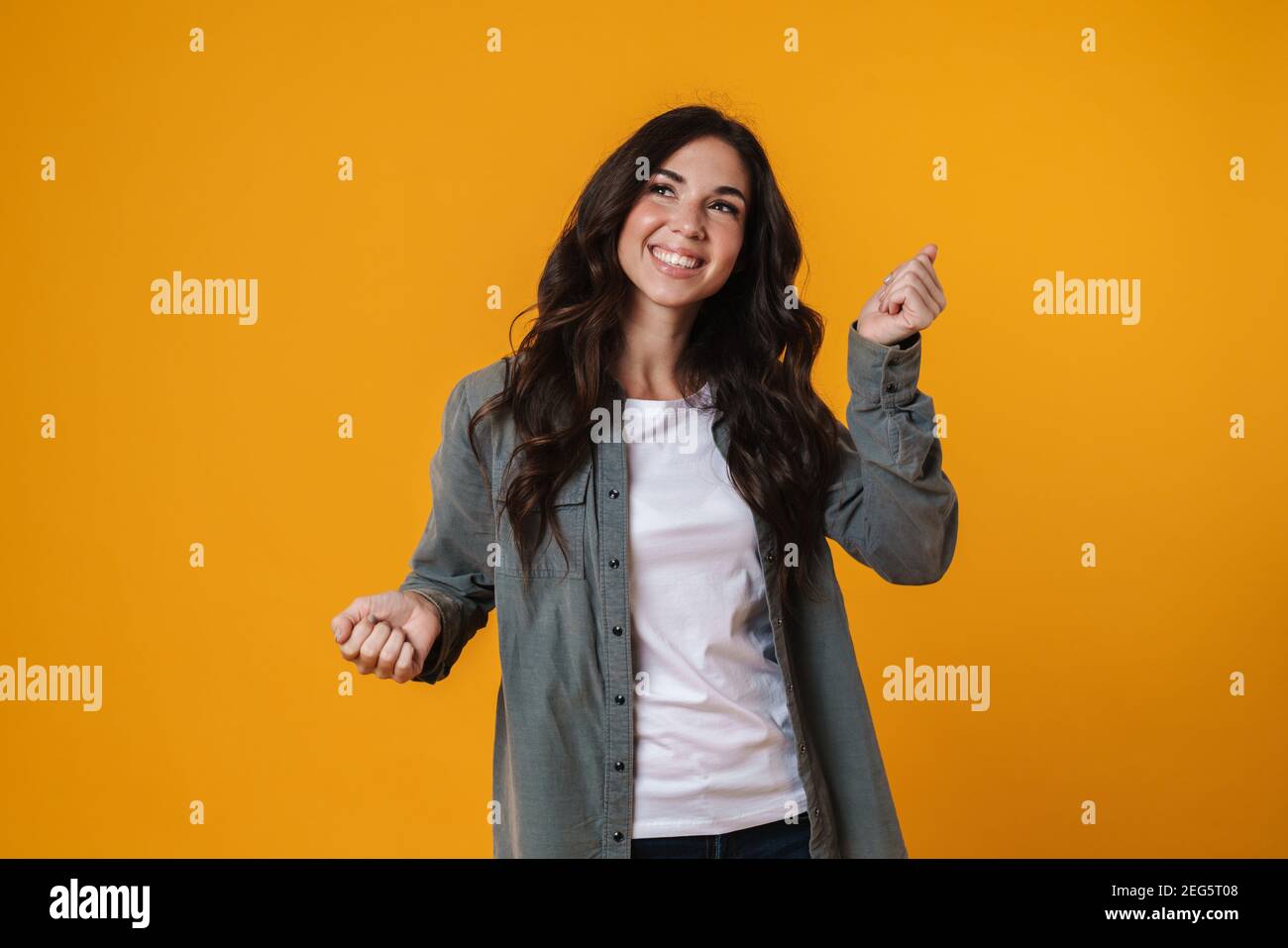 Beautiful girl dancing hi-res stock photography and images - Alamy