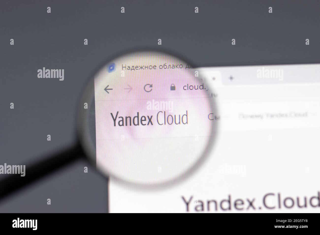 Yandex ru logo hi-res stock photography and images - Alamy