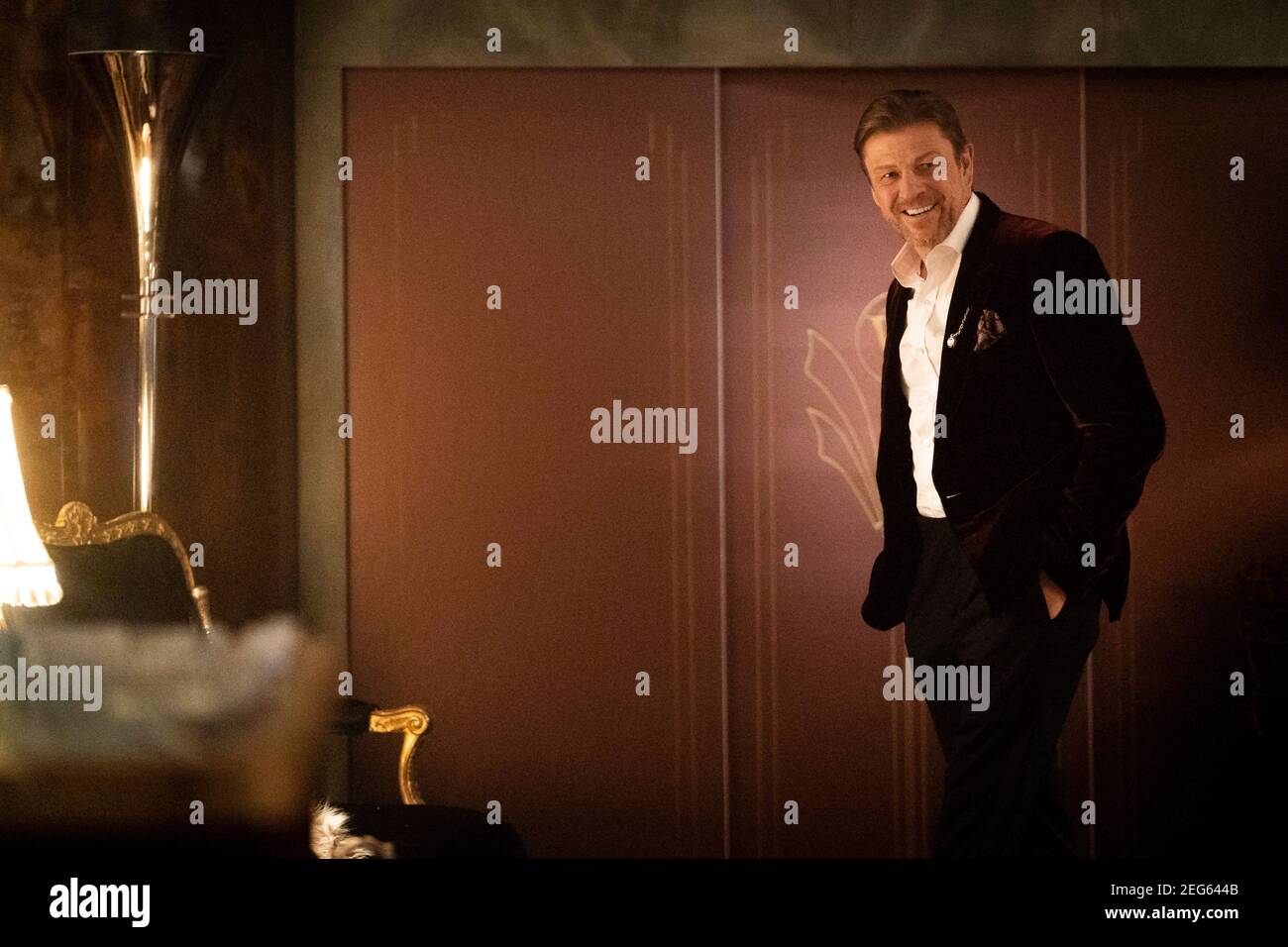 SEAN BEAN in SNOWPIERCER (2020), directed by HELEN SHAVER and JAMES