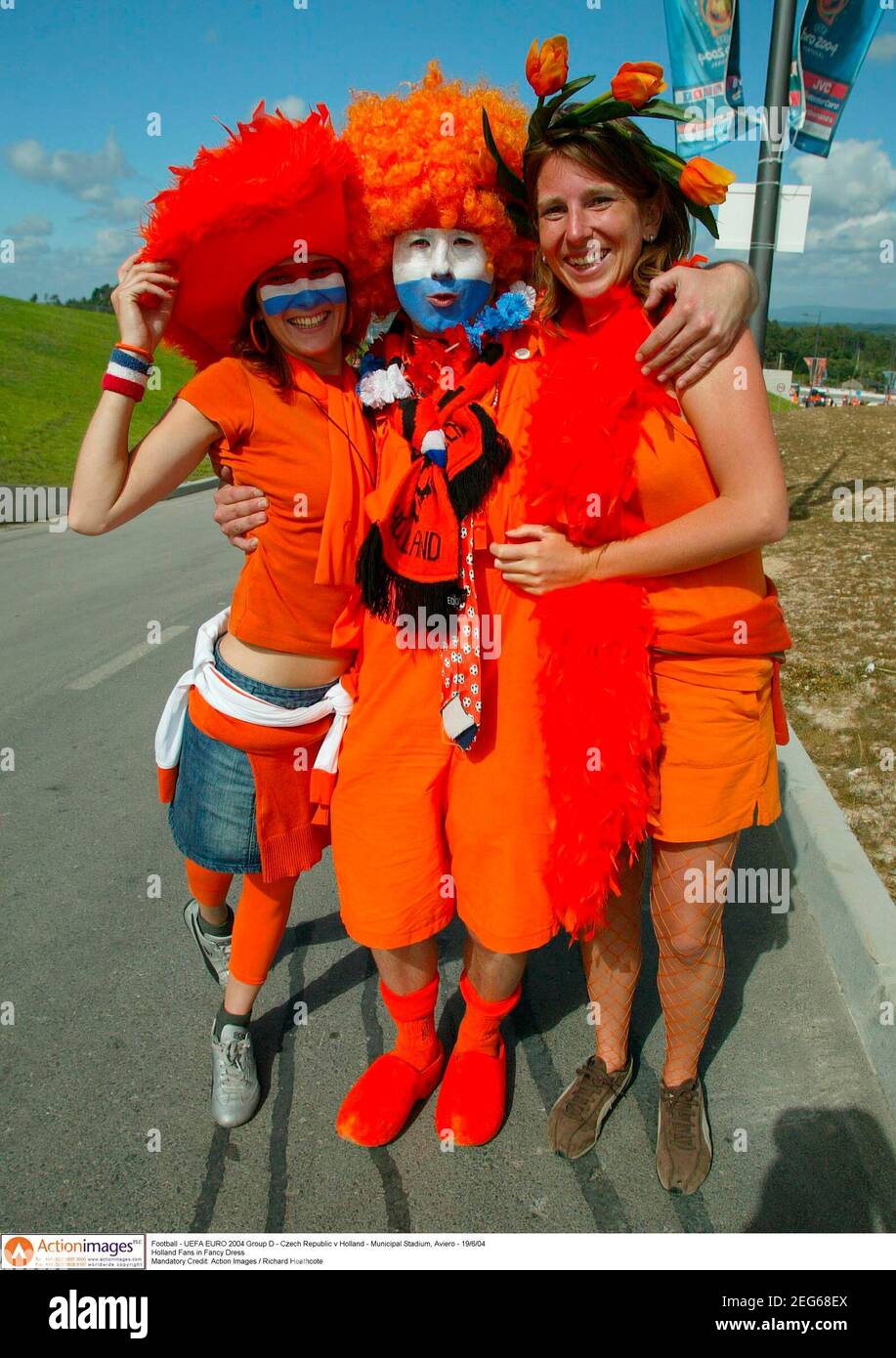 Football - UEFA EURO 2004 Group D 