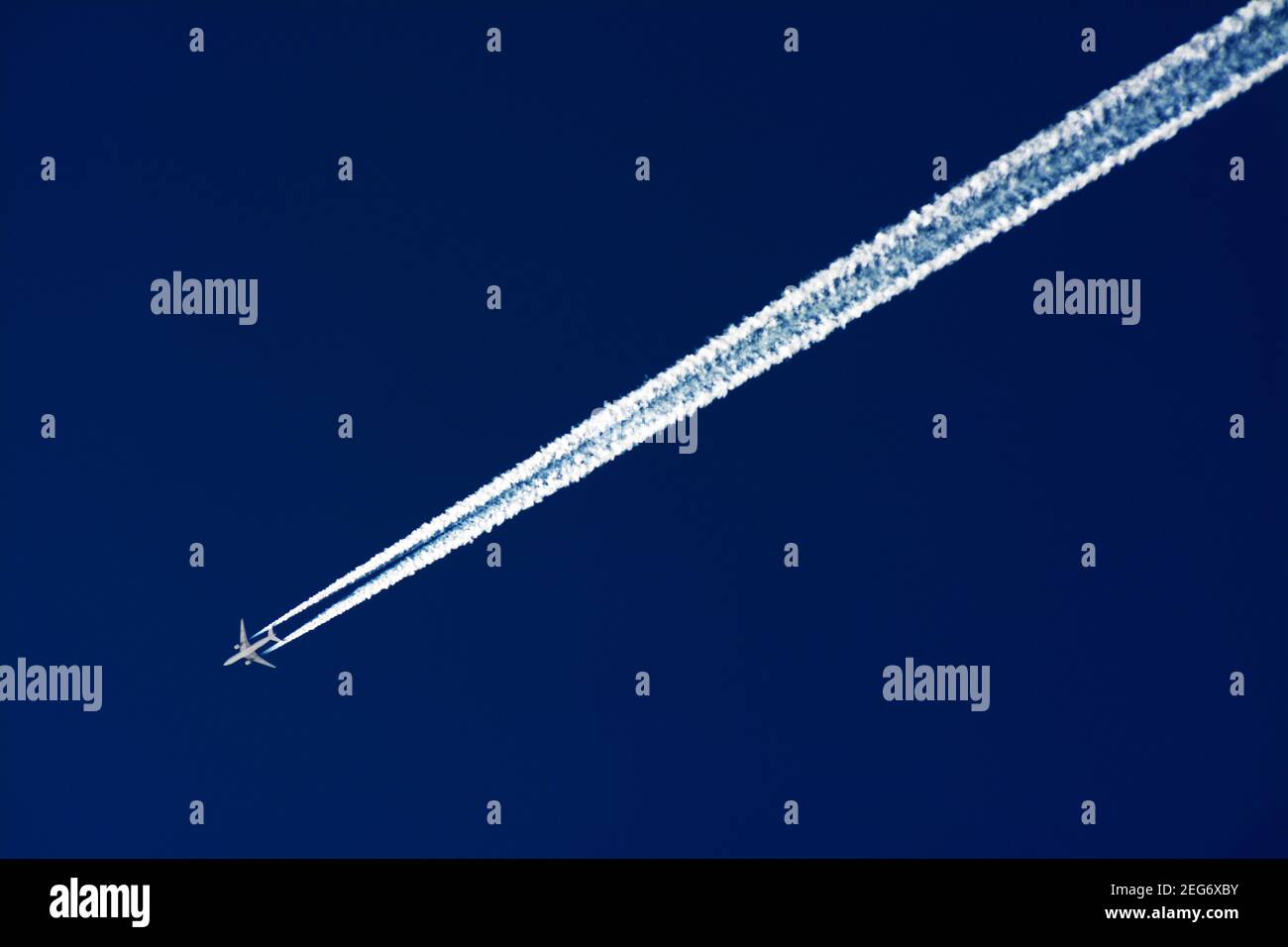Air plane shot hi-res stock photography and images - Alamy