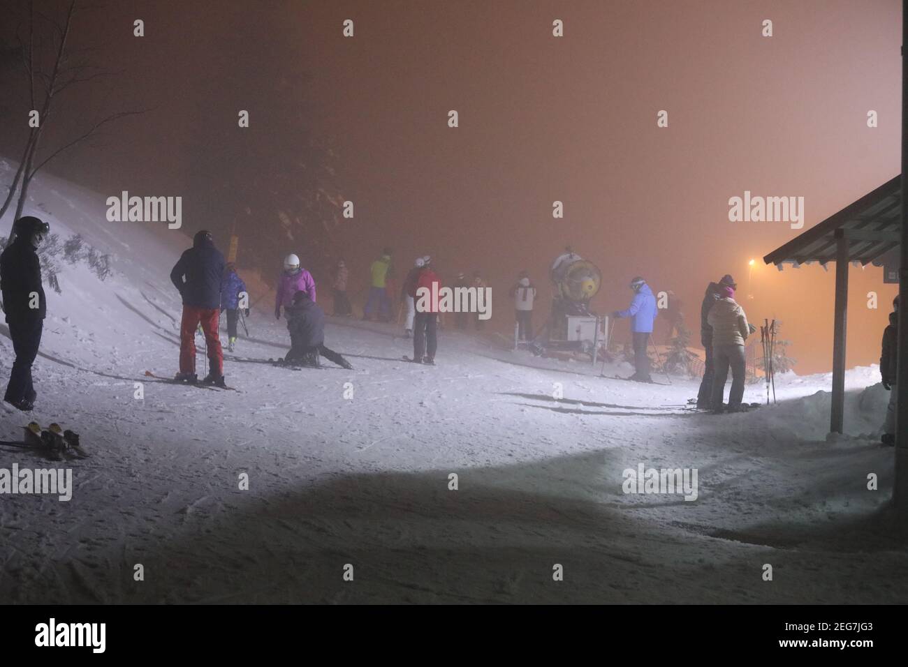 Trotz Corona: Polen öffnet Skigebiete - Ansturm auf Wintersportorte folgt prompt, Swieradow Zdroj (Bad Flinsberg) Polen,17.02.2021 Stock Photo