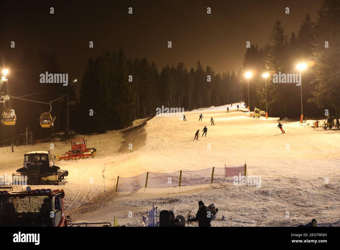 Trotz Corona: Polen öffnet Skigebiete - Ansturm auf Wintersportorte folgt prompt, Swieradow Zdroj (Bad Flinsberg) Polen,17.02.2021 Stock Photo