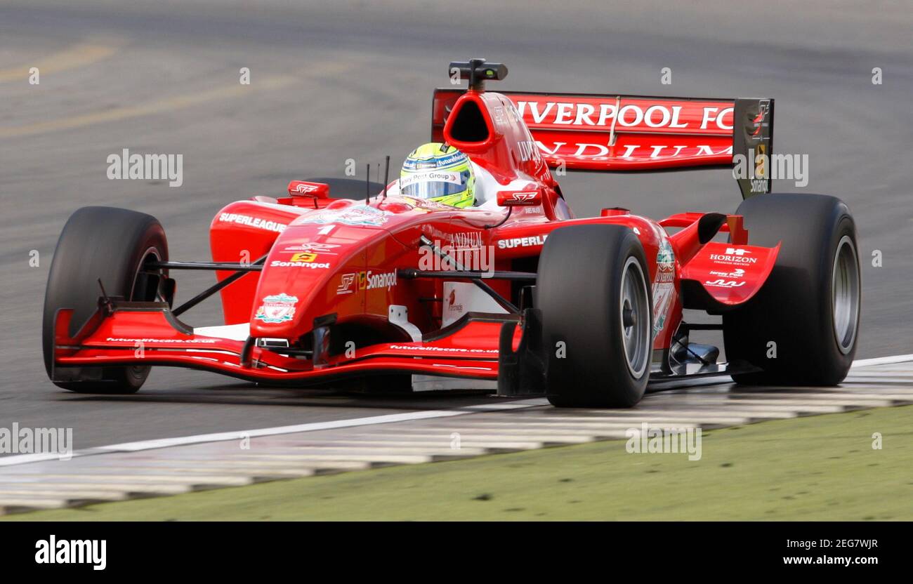 Motor Sport Superleague Formula Uk Grand Prix Silverstone 4 4 10 James Walker Liverpool Fc In Action During Race Two Mandatory Credit Action Images Paul Harding Stock Photo Alamy Motor Sport Superleague Formula Uk Grand Prix Silverstone 4 4 10 James Walker Liverpool Fc In Action During Race Two Mandatory Credit Action Images Paul Harding Stock Photo Alamy