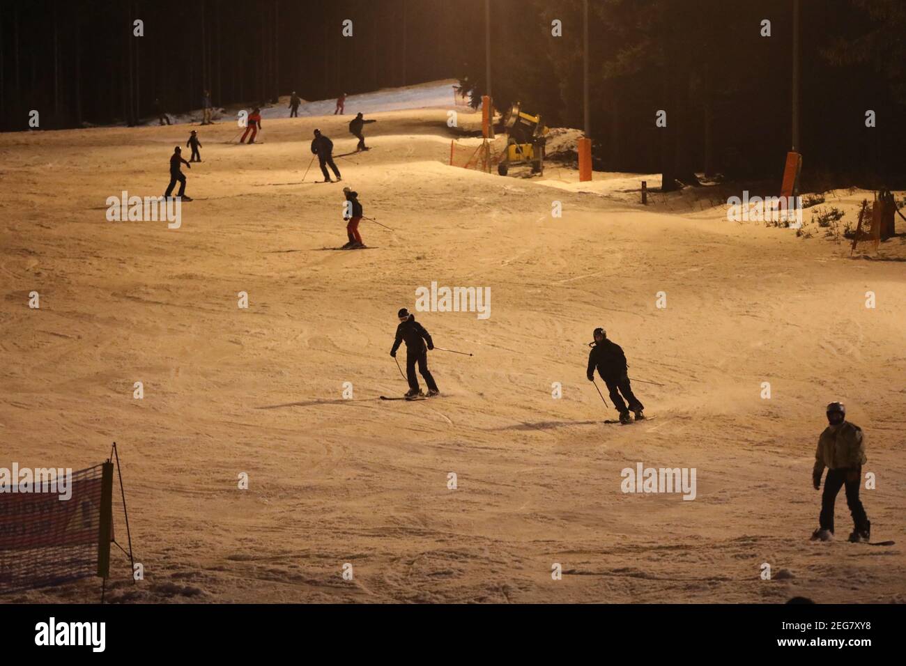 Trotz Corona: Polen öffnet Skigebiete - Ansturm auf Wintersportorte folgt prompt, Swieradow Zdroj (Bad Flinsberg) Polen,17.02.2021 Stock Photo