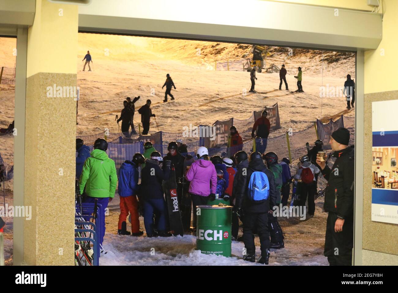 Trotz Corona: Polen öffnet Skigebiete - Ansturm auf Wintersportorte folgt prompt, Swieradow Zdroj (Bad Flinsberg) Polen,17.02.2021 Stock Photo