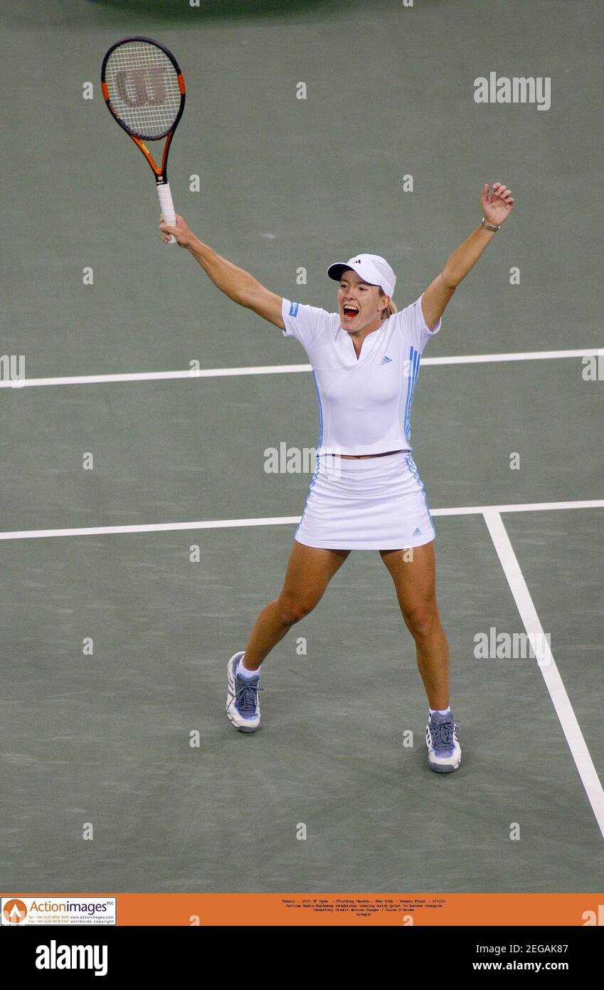 Tennis - 2003 US Open - Flushing Meadow - New York - Women's Final - 6/9/03  Justine Henin-Hardenne celebrates winning match point to become champion  Mandatory Credit:Action Images / Jason O'Brien Livepic Stock Photo - Alamy