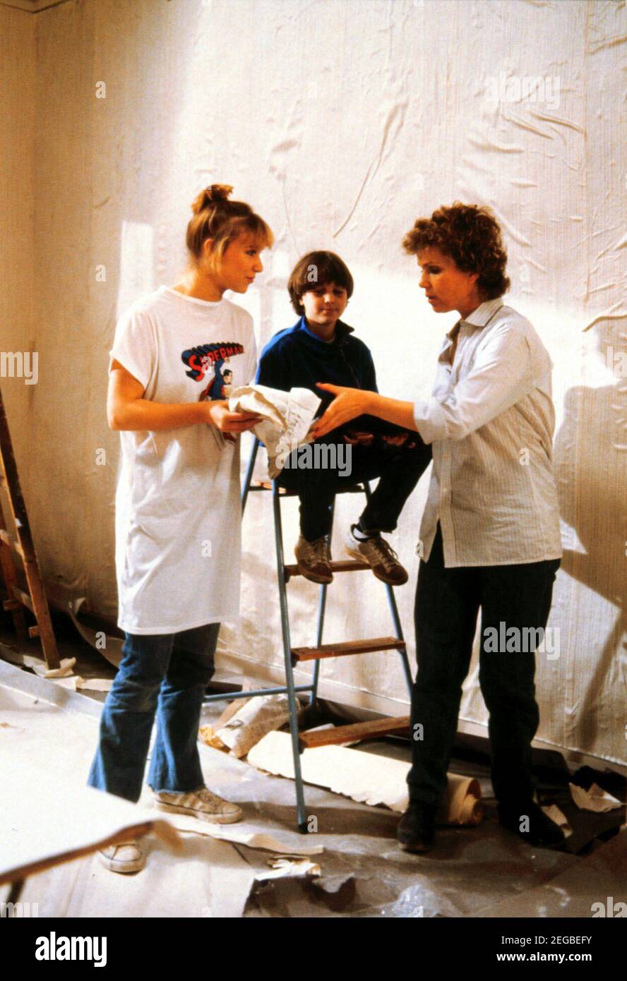 DIESE DROMBUSCHS, ZDF TV Serie, 1983, SABINE KAACK, EIKE HAGEN SCHWEIK-HARDT, WITTA POHL. DIESE DROMBUSCHS, ZDF TV series, 1983, SABINE KAACK, EIKEN HAGEN SCHWEIK-HARDT, WITTA POHL. Stock Photo