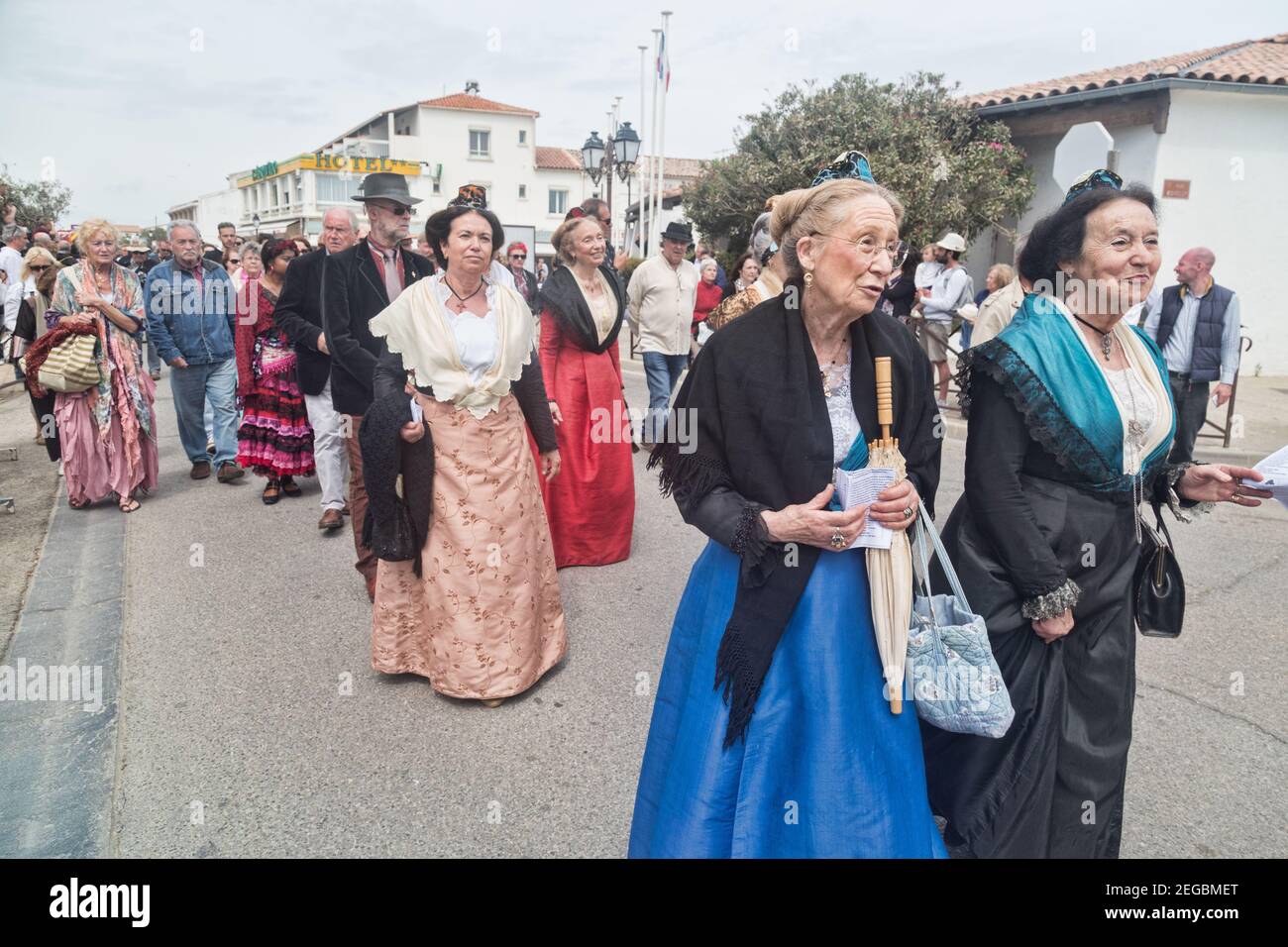 Arlesienne Costume High Resolution Stock Photography And Images Alamy