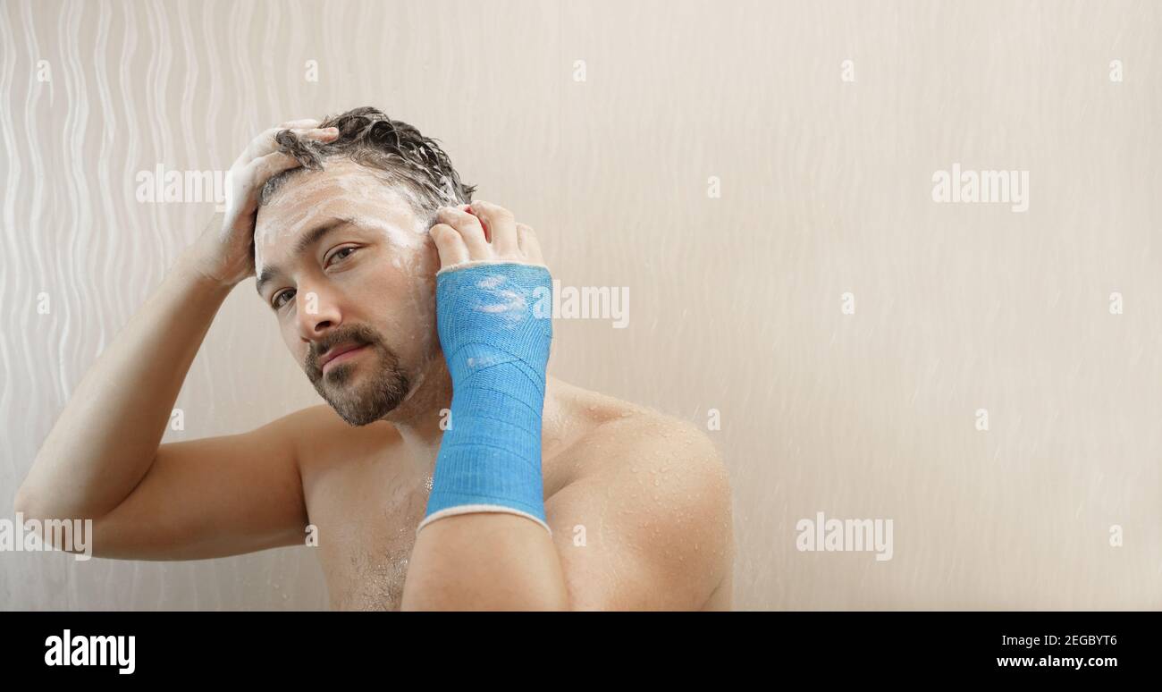 Fiberglass head hires stock photography and images Alamy