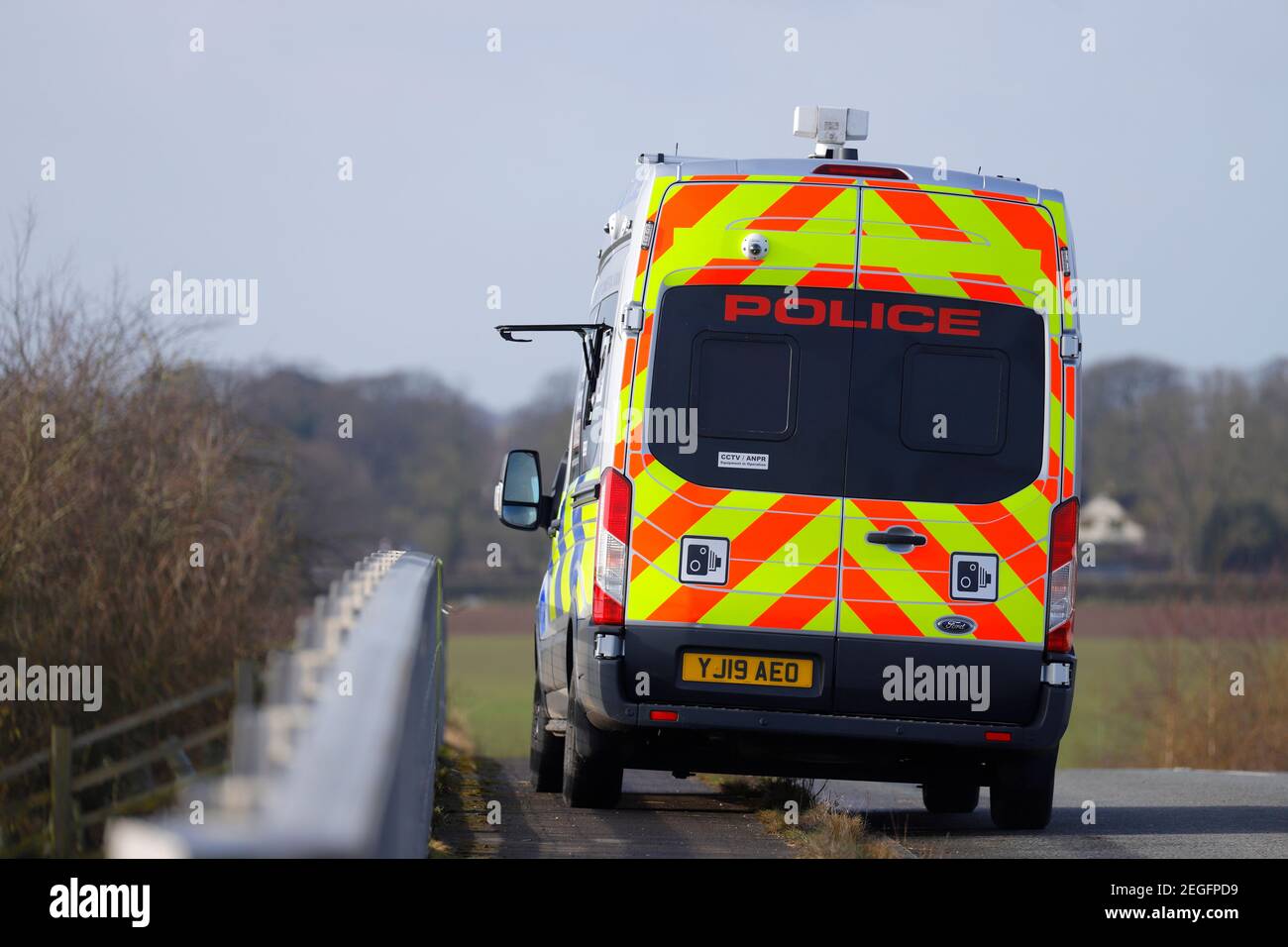 A mobile police camera van , catching speeding motorists on the A1M  motorway at Wetherby,North Yorkshire Stock Photo - Alamy