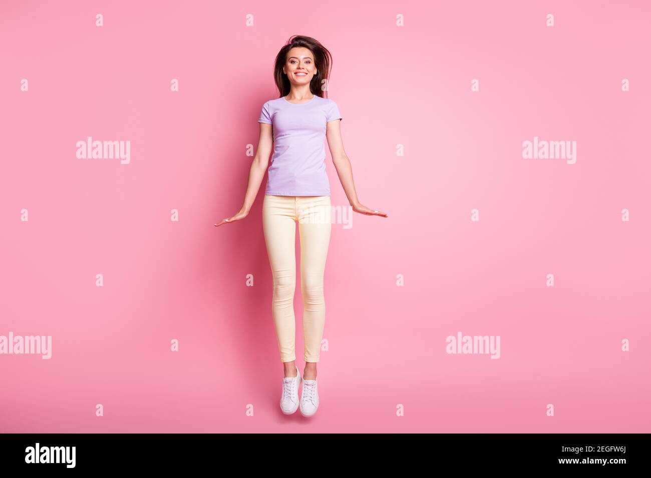 Slim thin tall teenage girl hi-res stock photography and images - Alamy