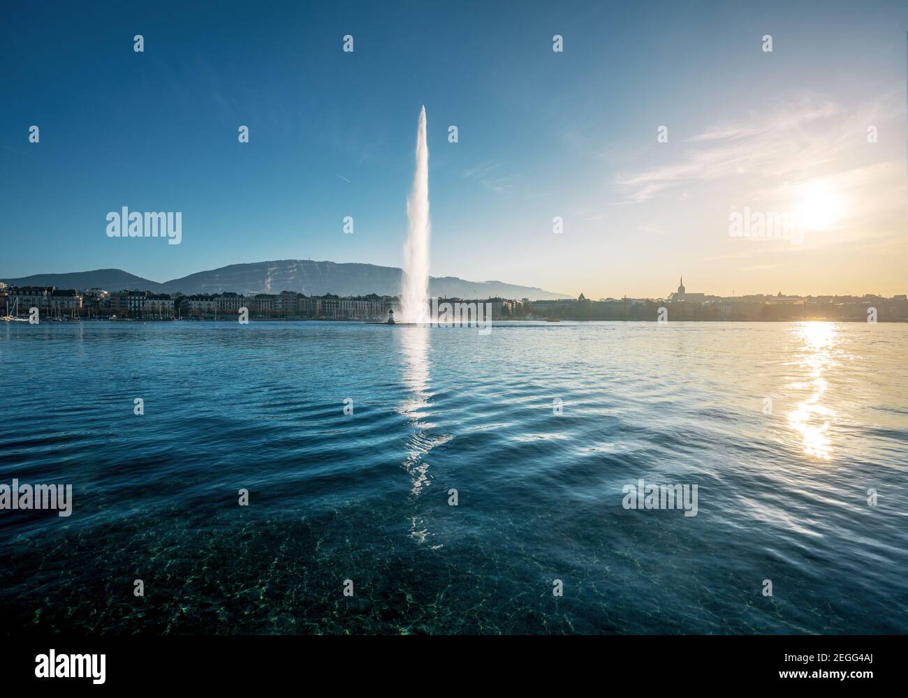 Lake Geneva and Jet D’eau Water Fountain - Geneva, Switzerland Stock Photo