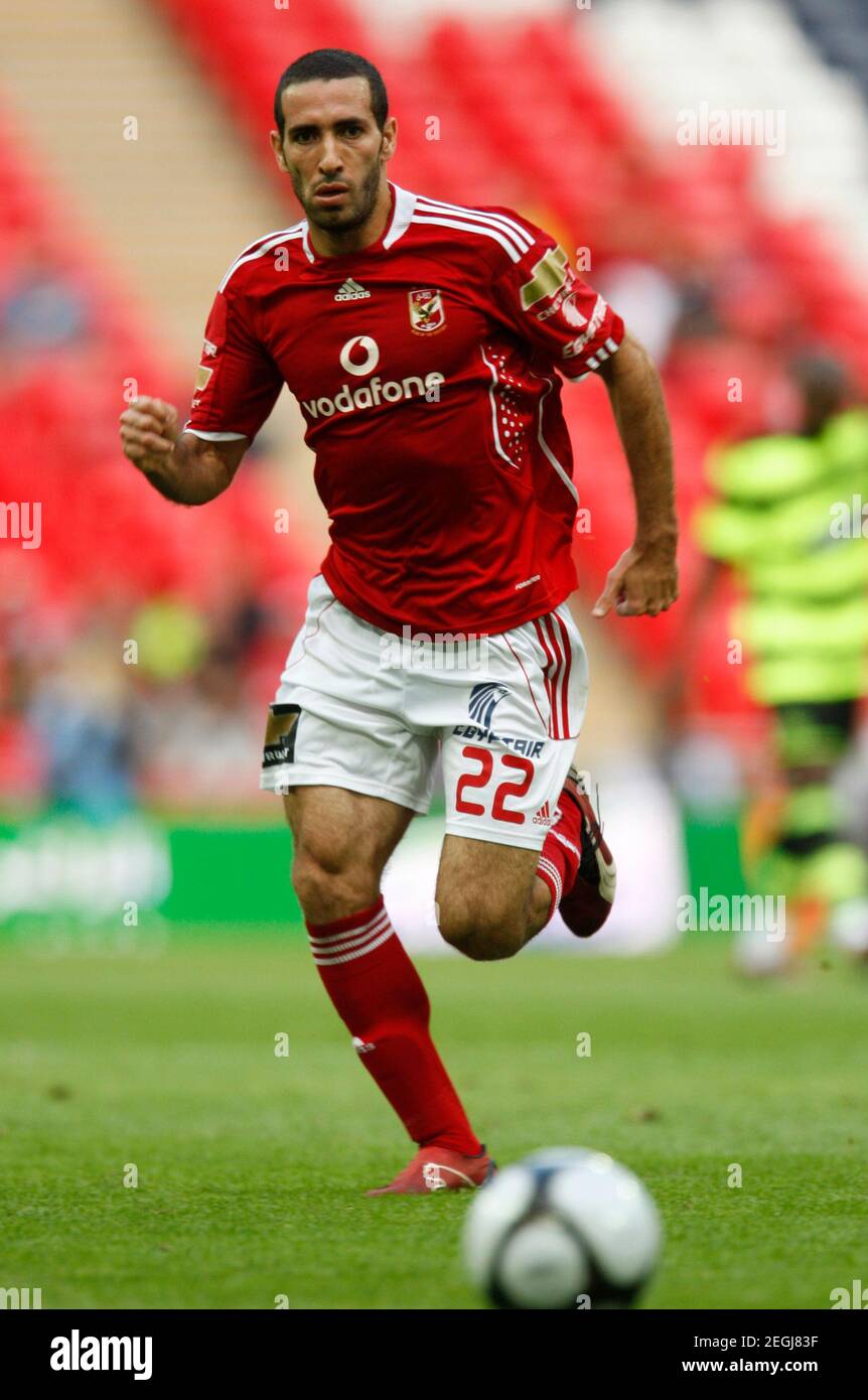 Mohamed Aboutrika High Resolution Stock Photography and Images - Alamy