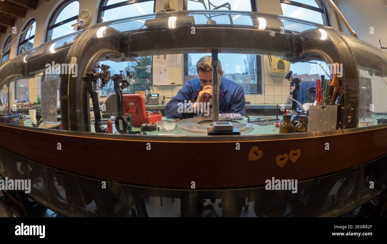 Diamond cutting factory netherlands hires stock photography and images