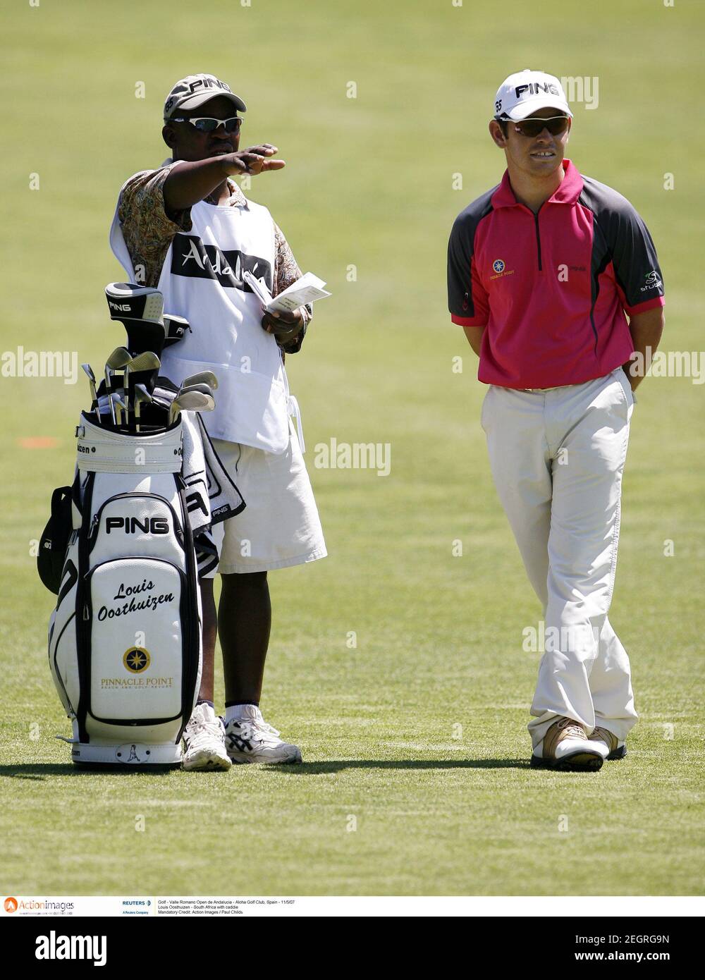 Caddie To Louis Oosthuizen Of South Africa High Resolution Stock Photography And Images Alamy